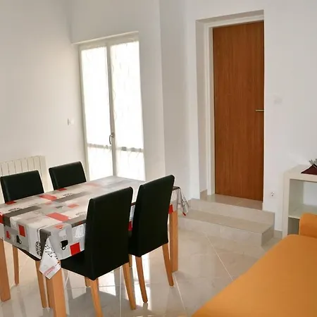 Lajter Apartment *