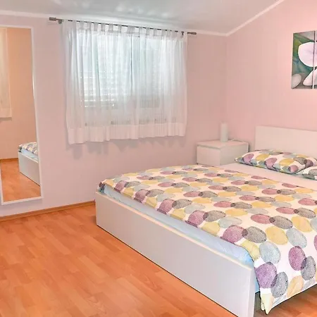 Apartment Lajter *